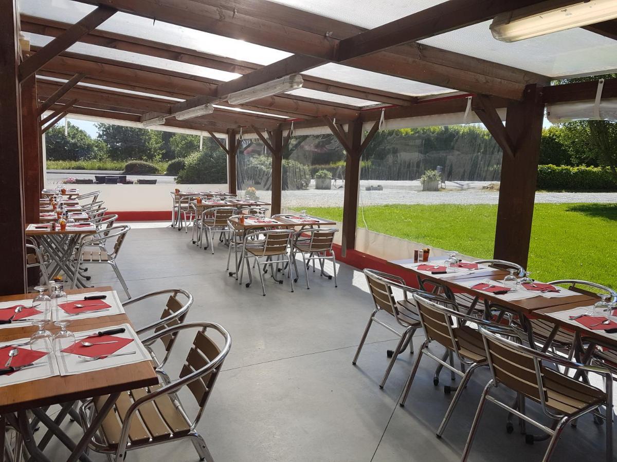 Auberge Le Guinefort Lehon ภายนอก รูปภาพ