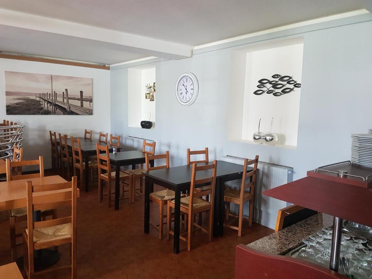 Auberge Le Guinefort Lehon ภายนอก รูปภาพ